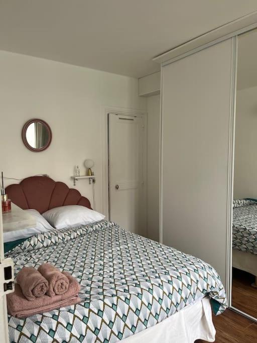 Joli & Cosy 2 Pieces A Parijs